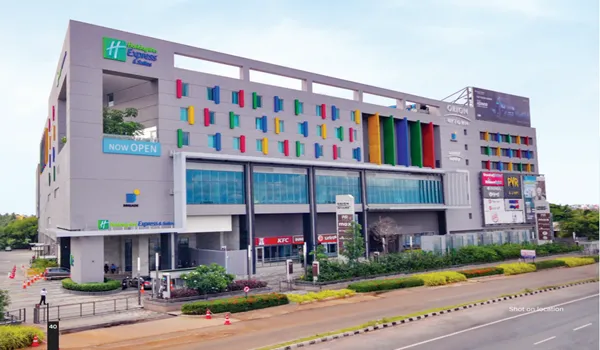 Orion Uptown Mall (Old Madras Road)